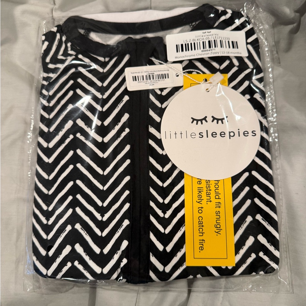 Little Sleepies Monochrome Chevron Zippy